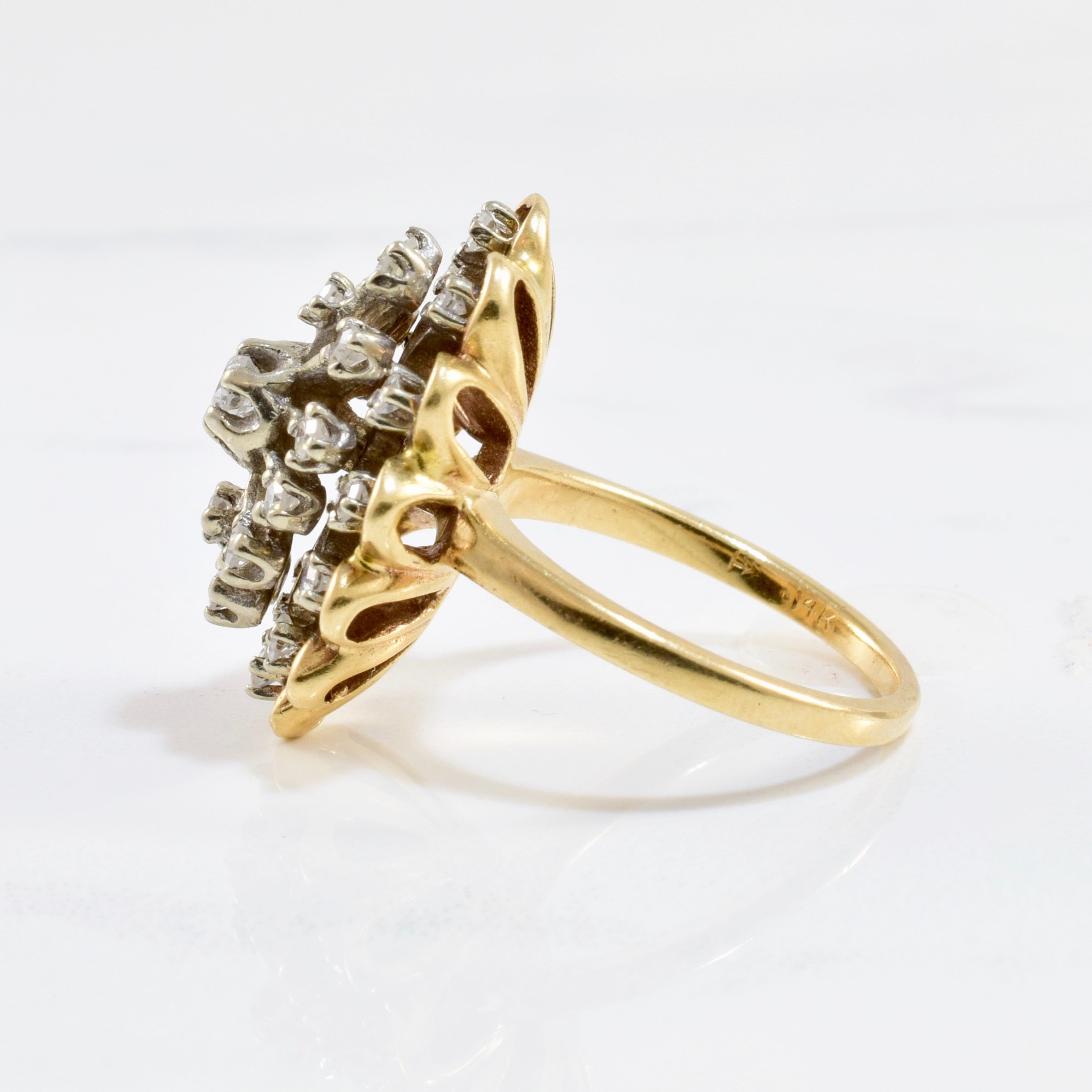 Floral Diamond Cluster Ring | 0.87 ctw SZ 6 |