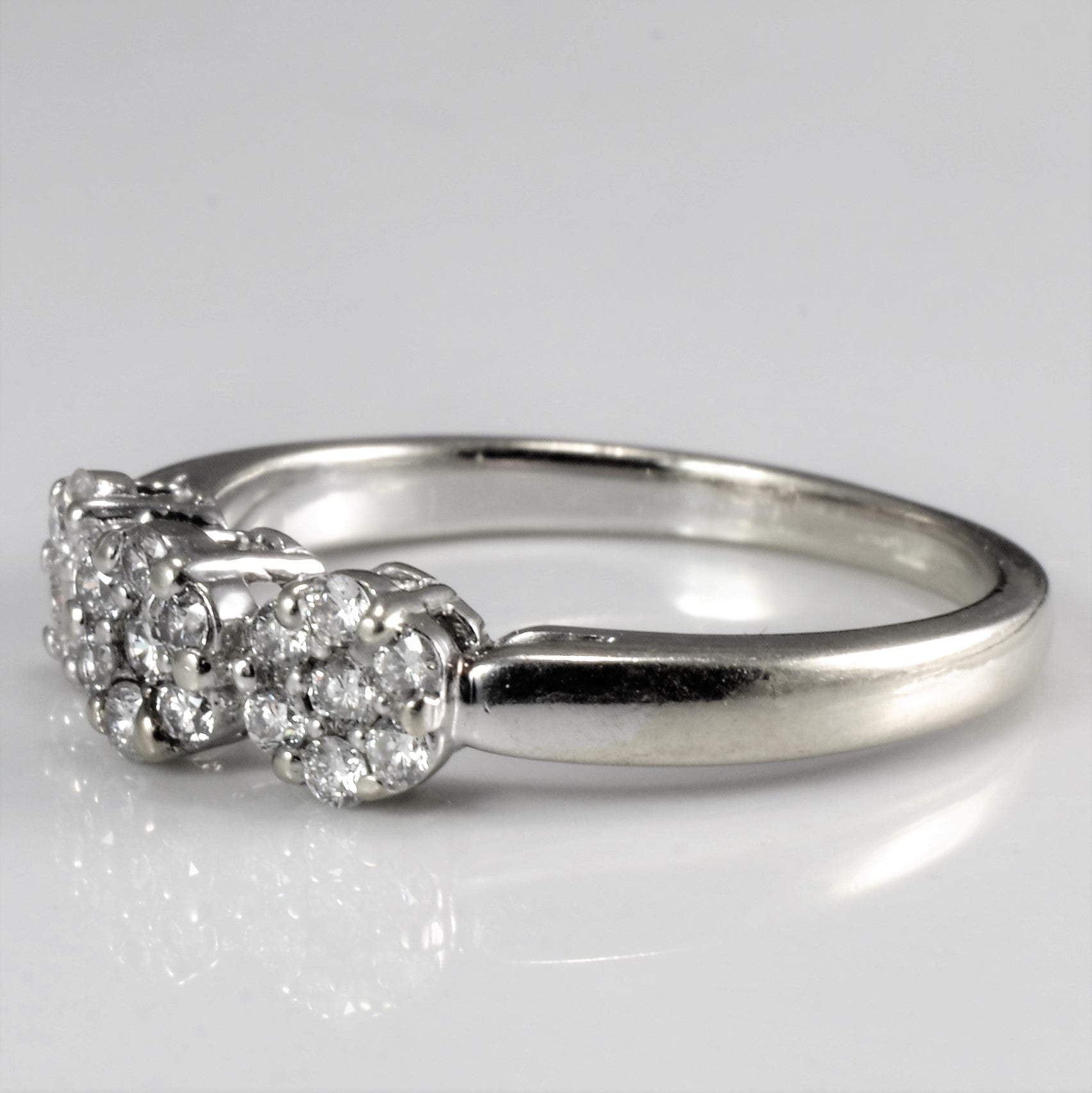 Cluster Diamond Floral Ring | 0.24ctw | SZ 4.25 |