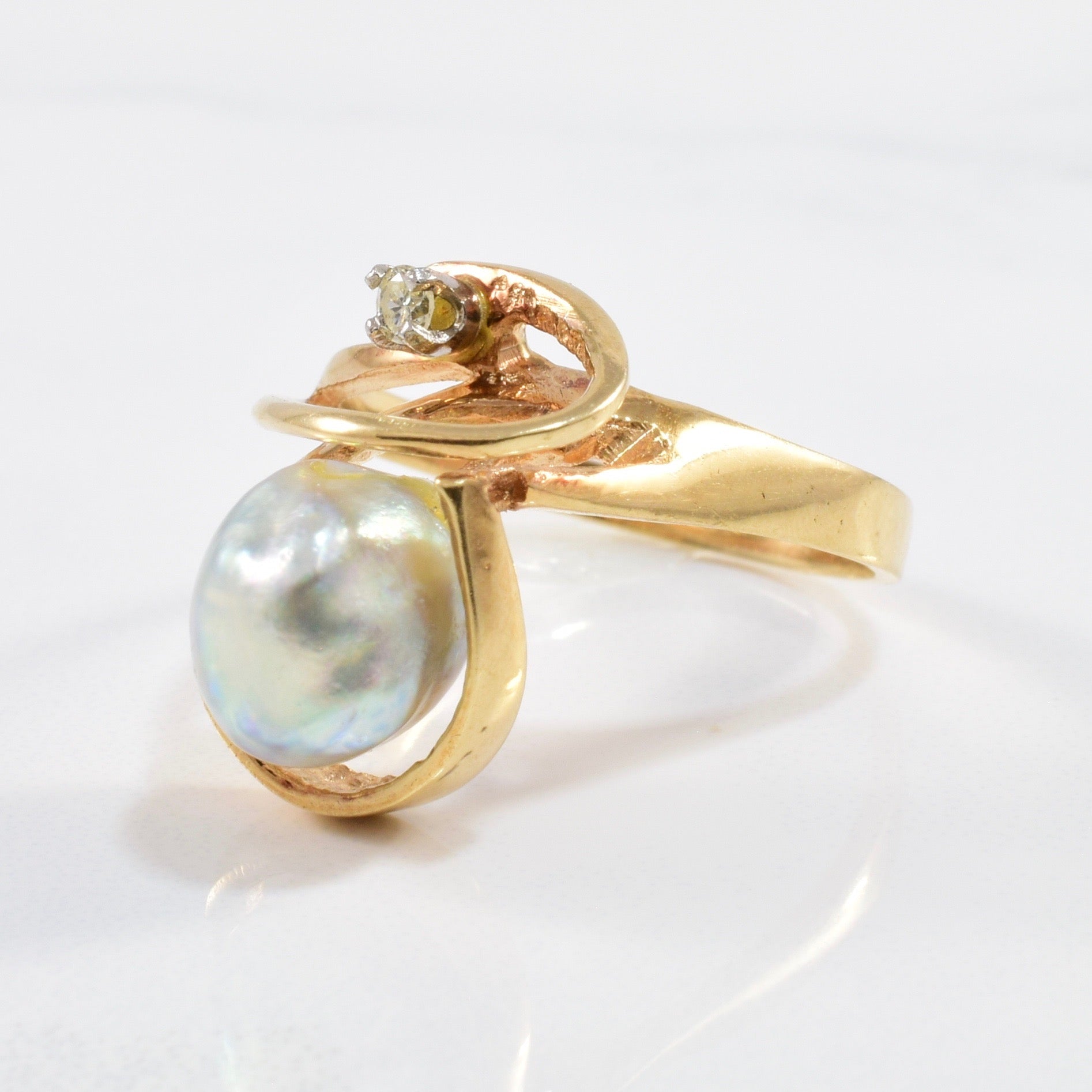 Baroque Pearl & Diamond Ring | 0.04ctw, 4.80ct | SZ 7.25 |
