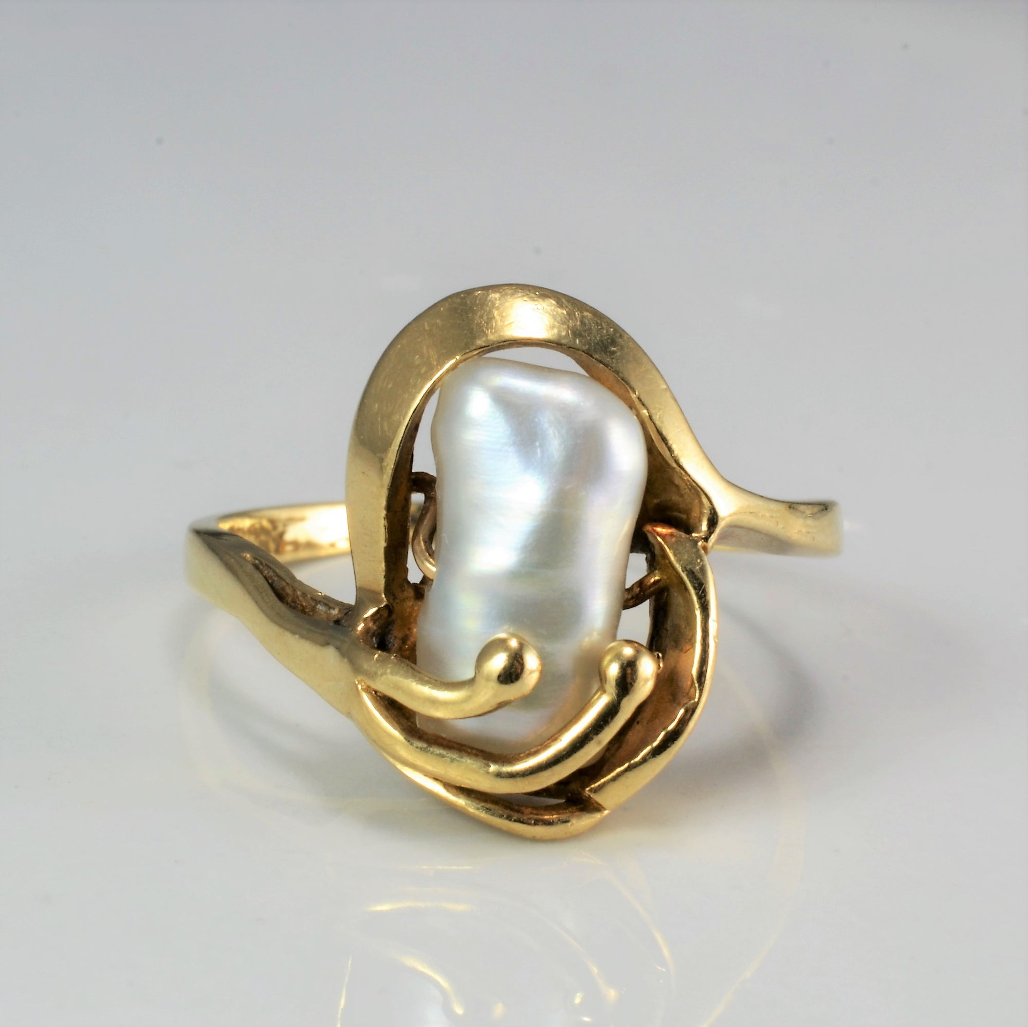 Baroque Pearl Vintage Ring | SZ 5.75 |