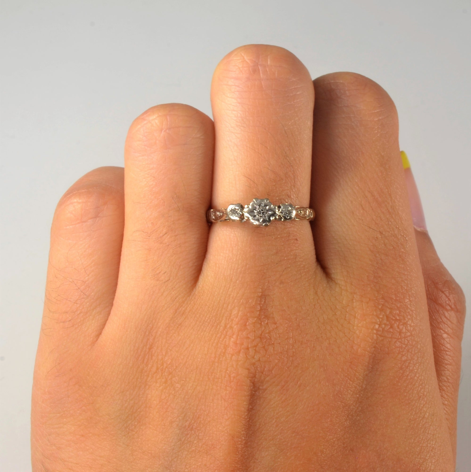 1960s Diamond Ring | 0.05ctw | SZ 6.5 |