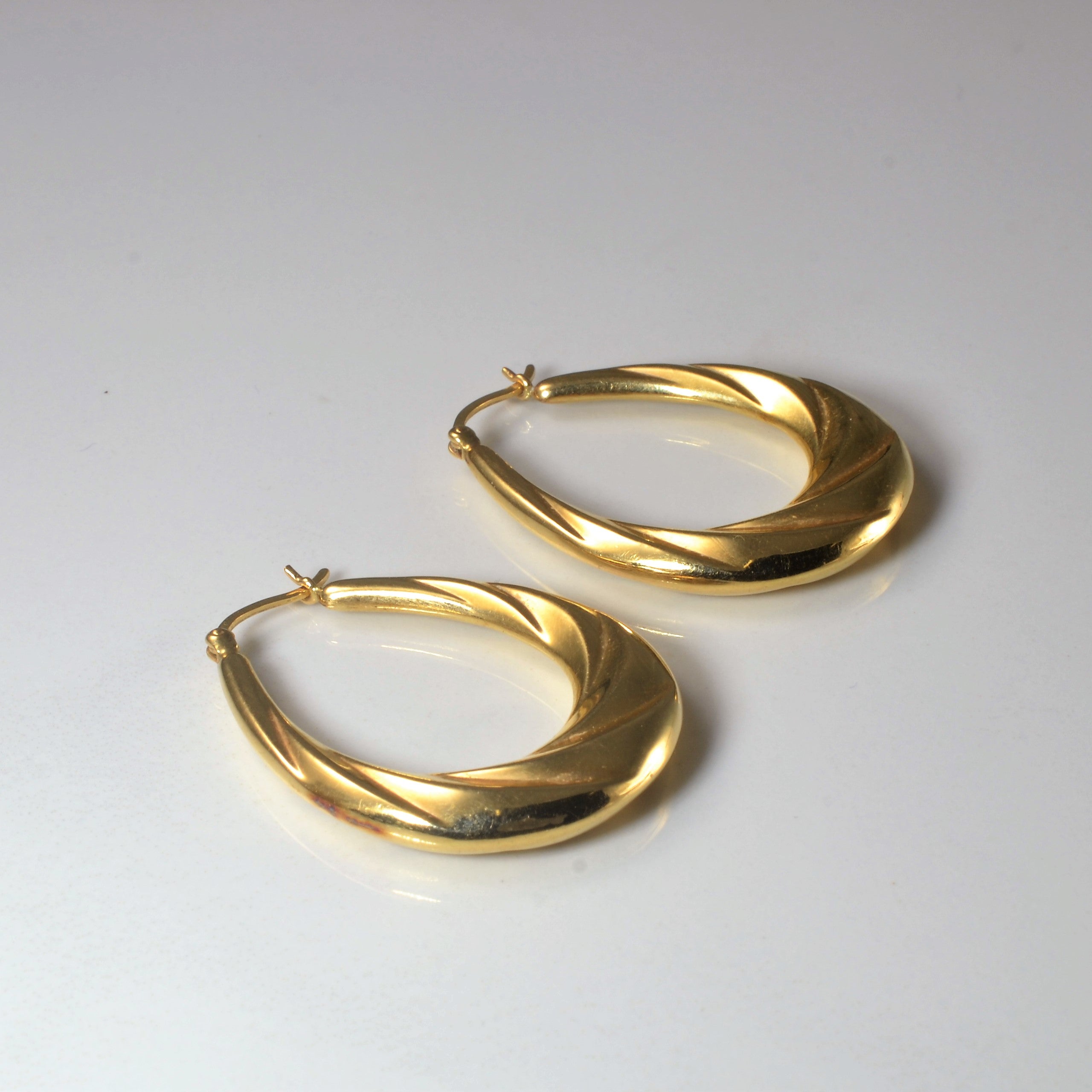 Yellow Gold Hoop Earrings |