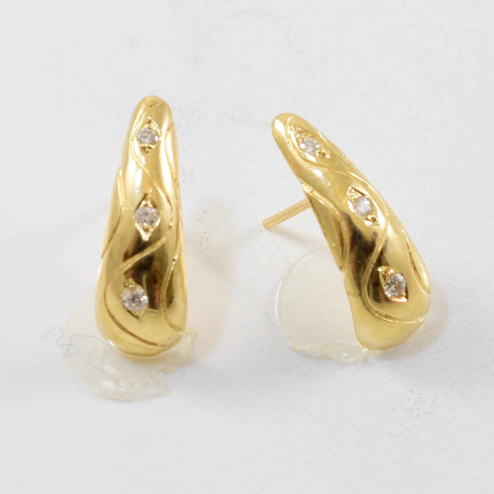 Patterned Tear Drop Diamond Stud Earrings | 0.08ctw |