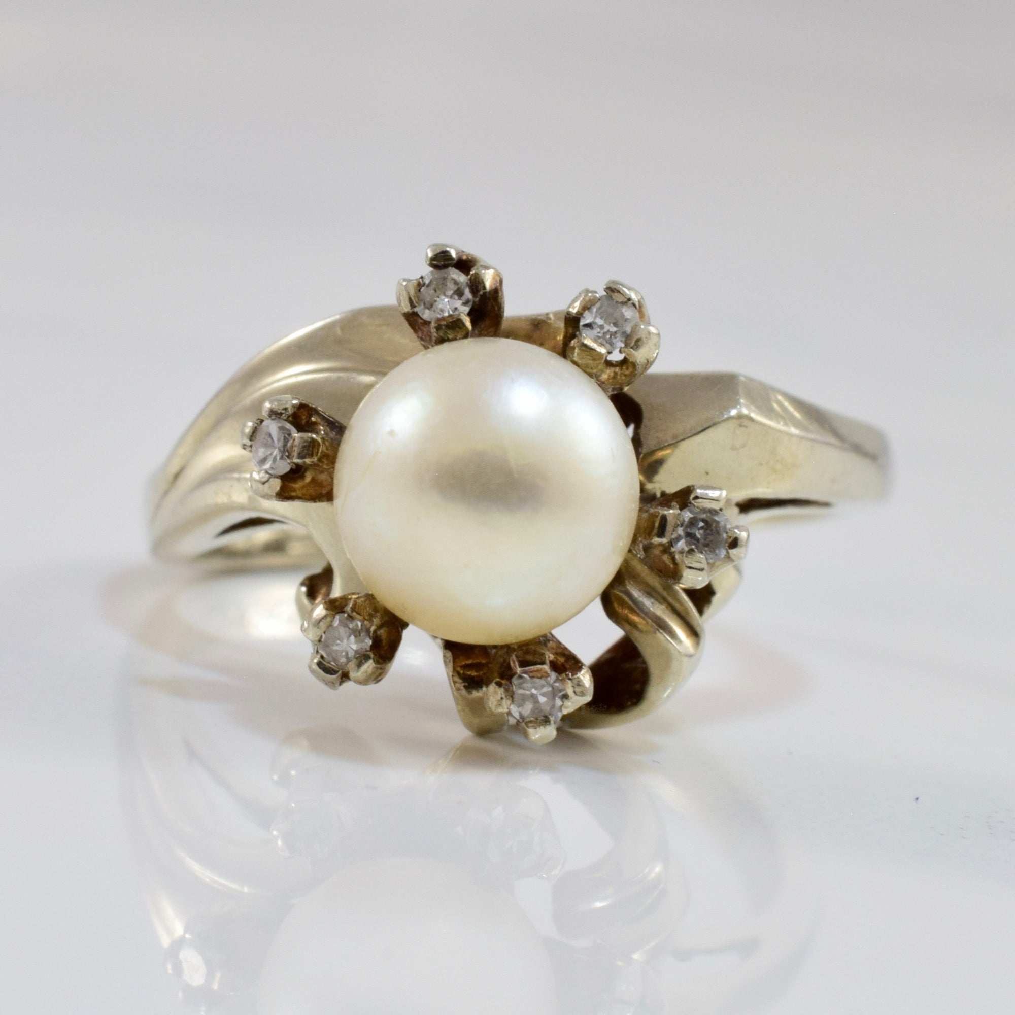 Pearl and Diamond Bypass Ring | 0.03 ctw SZ 6.75 |