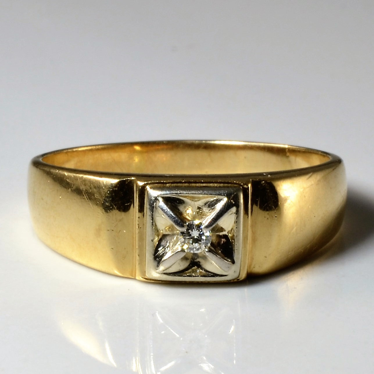 Diamond Illusion Band | 0.04ct | SZ 10 |