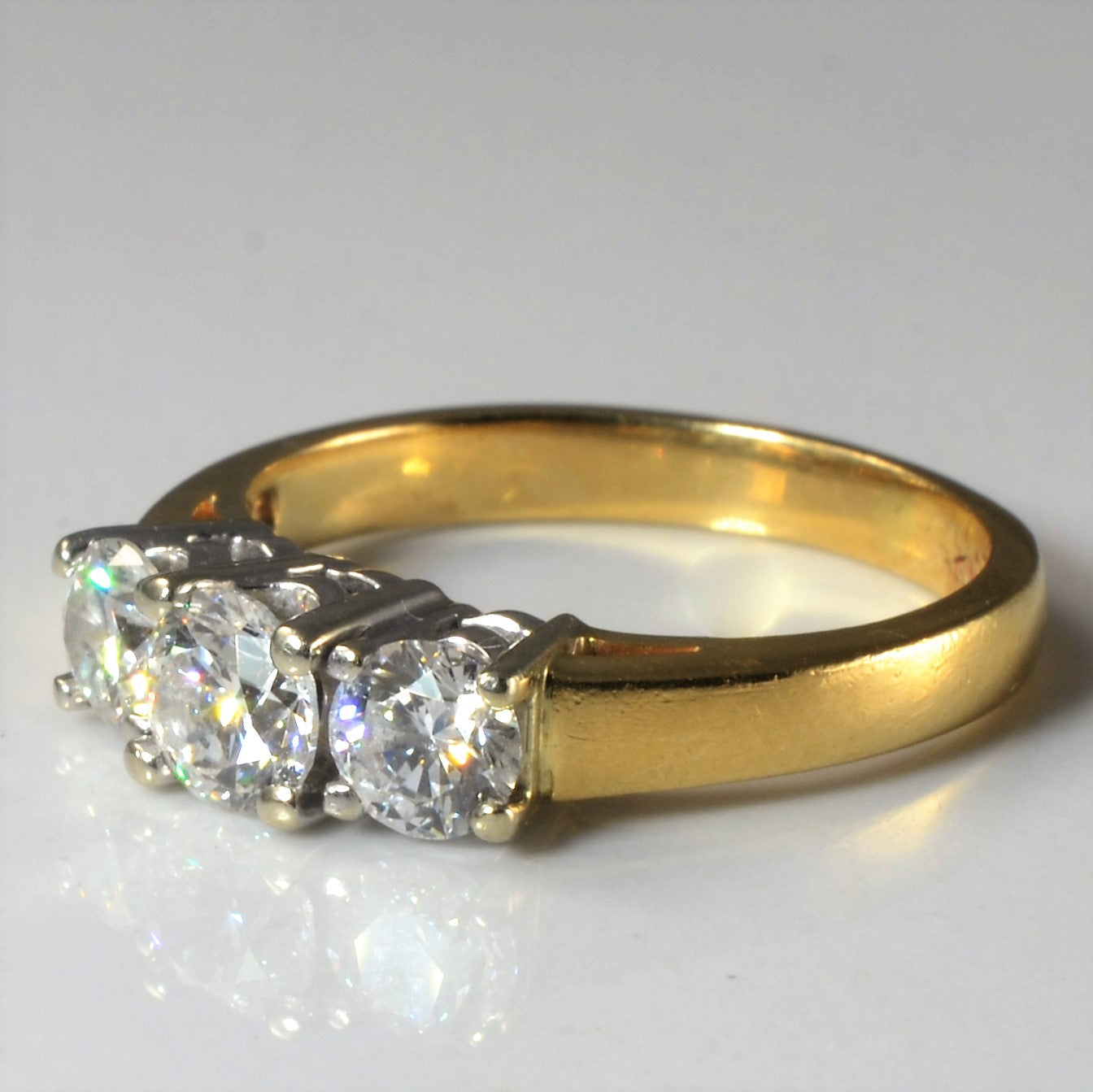 Three Stone Diamond Ring | 0.95ctw | SZ 6 |