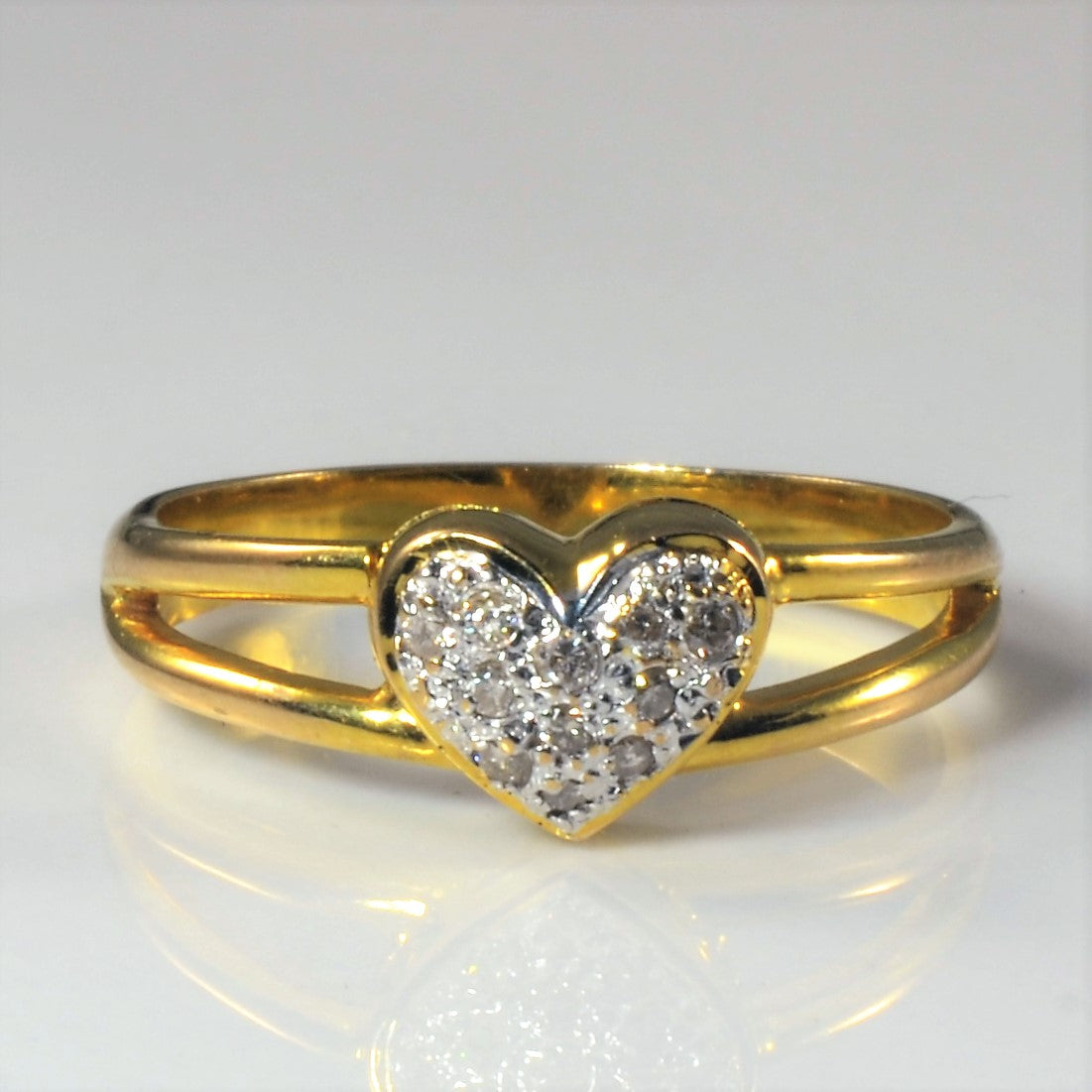 Pave Diamond Heart Ring | 0.11ctw | SZ 6.5 |