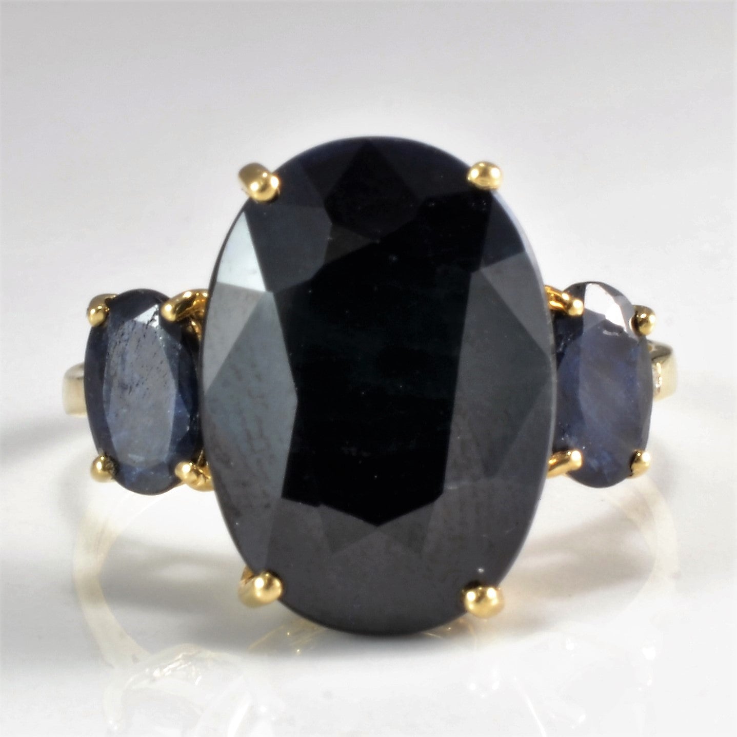 Three Stone Oval Sapphire Ring | 8.00ctw | SZ 7 |