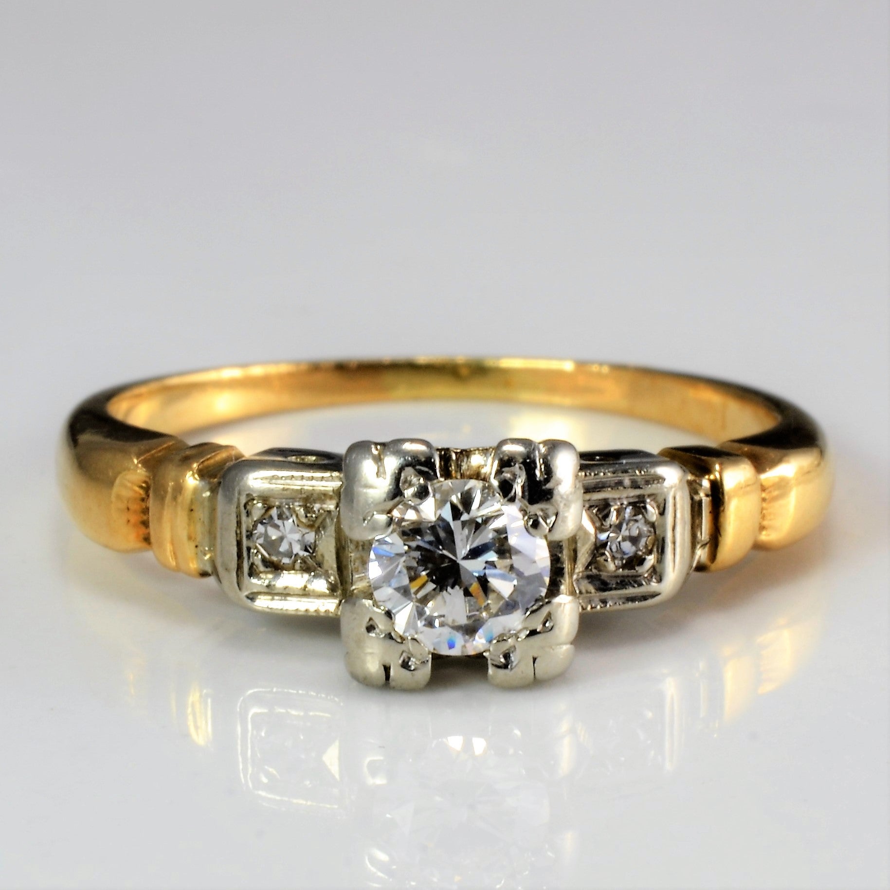 Retro Three Stone Diamond Engagement Ring | 0.21 ctw, SZ 5 |