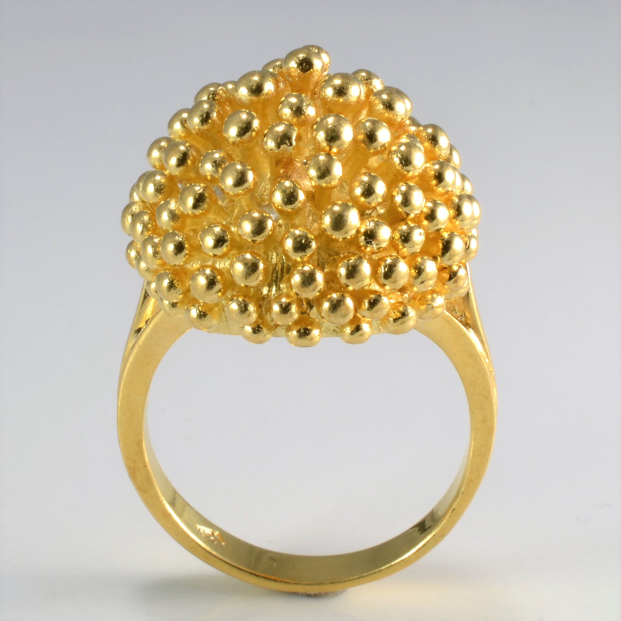 Heavy Cluster Beads Dome Ring | SZ 8.5 |