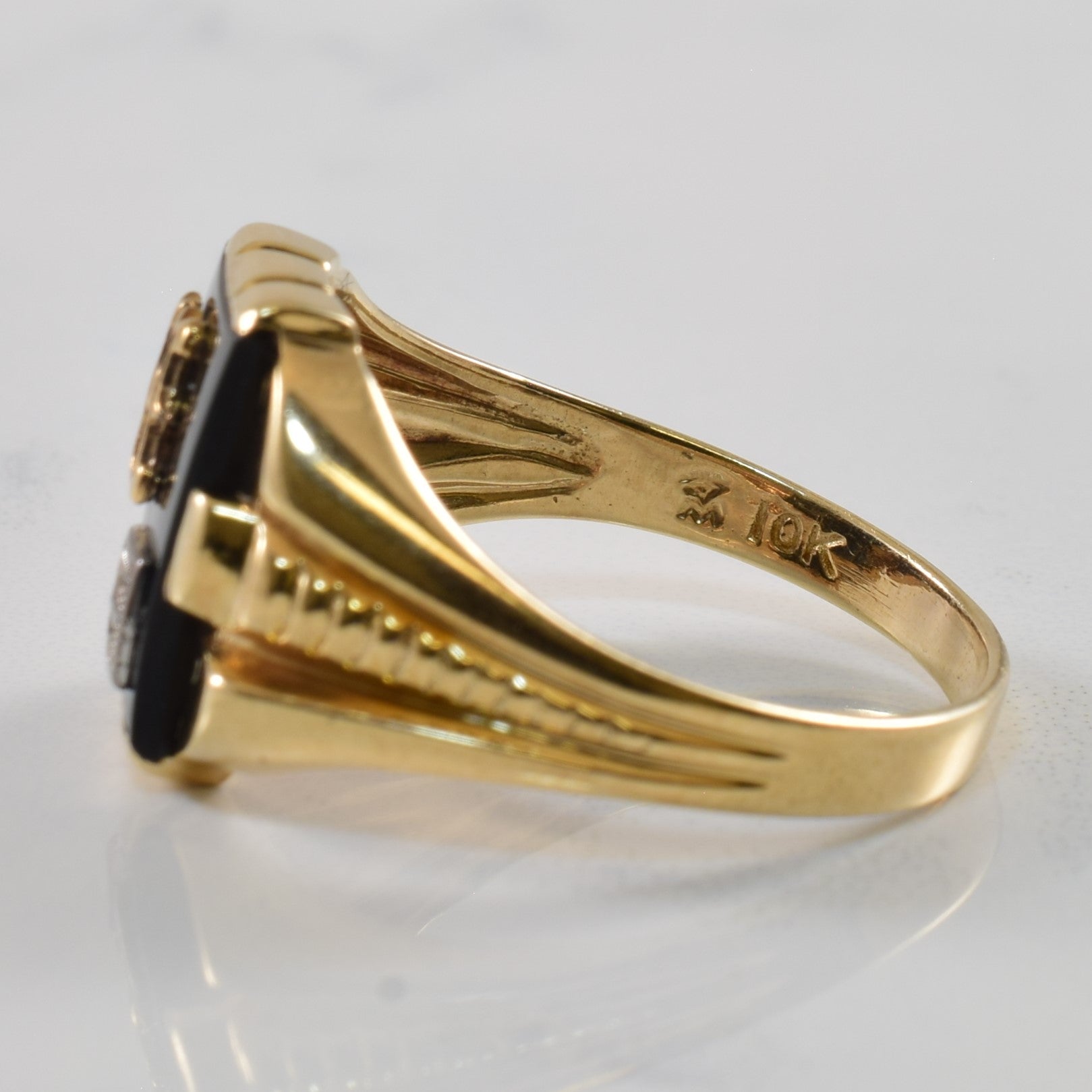 Onyx & Diamond Initial 'H' Signet Ring | 3.00ct, 0.01ctw | SZ 10.25 |