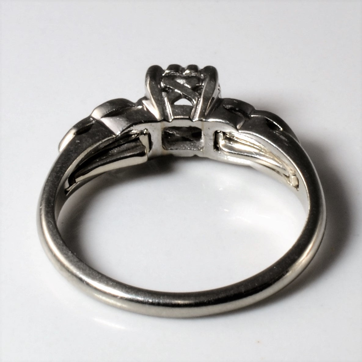 Three Stone Illusion Diamond Ring | 0.07ctw | SZ 5.75 |
