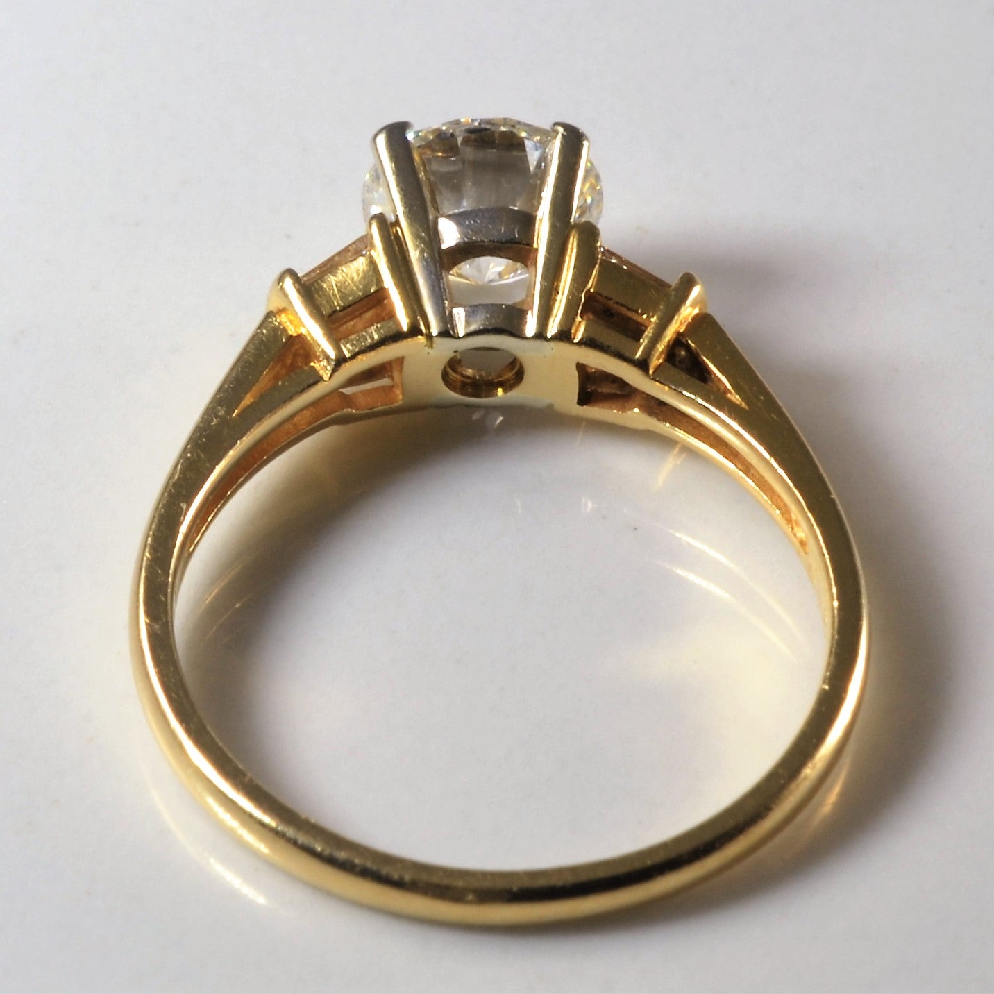 Baguette Shoulder Diamond Engagement Ring | 1.14ctw | SZ 6 |