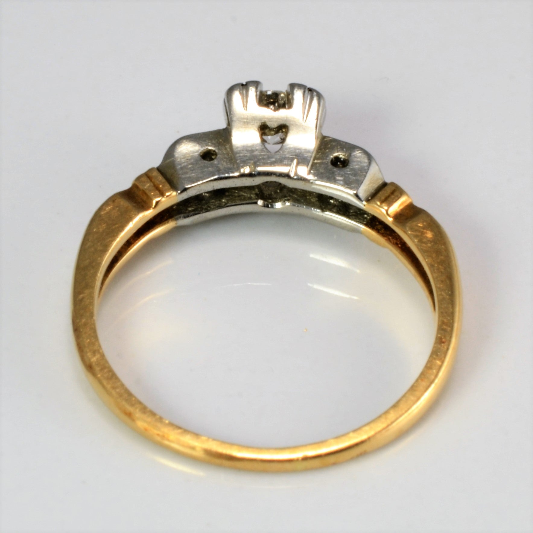 Retro Three Stone Diamond Engagement Ring | 0.21 ctw, SZ 5 |