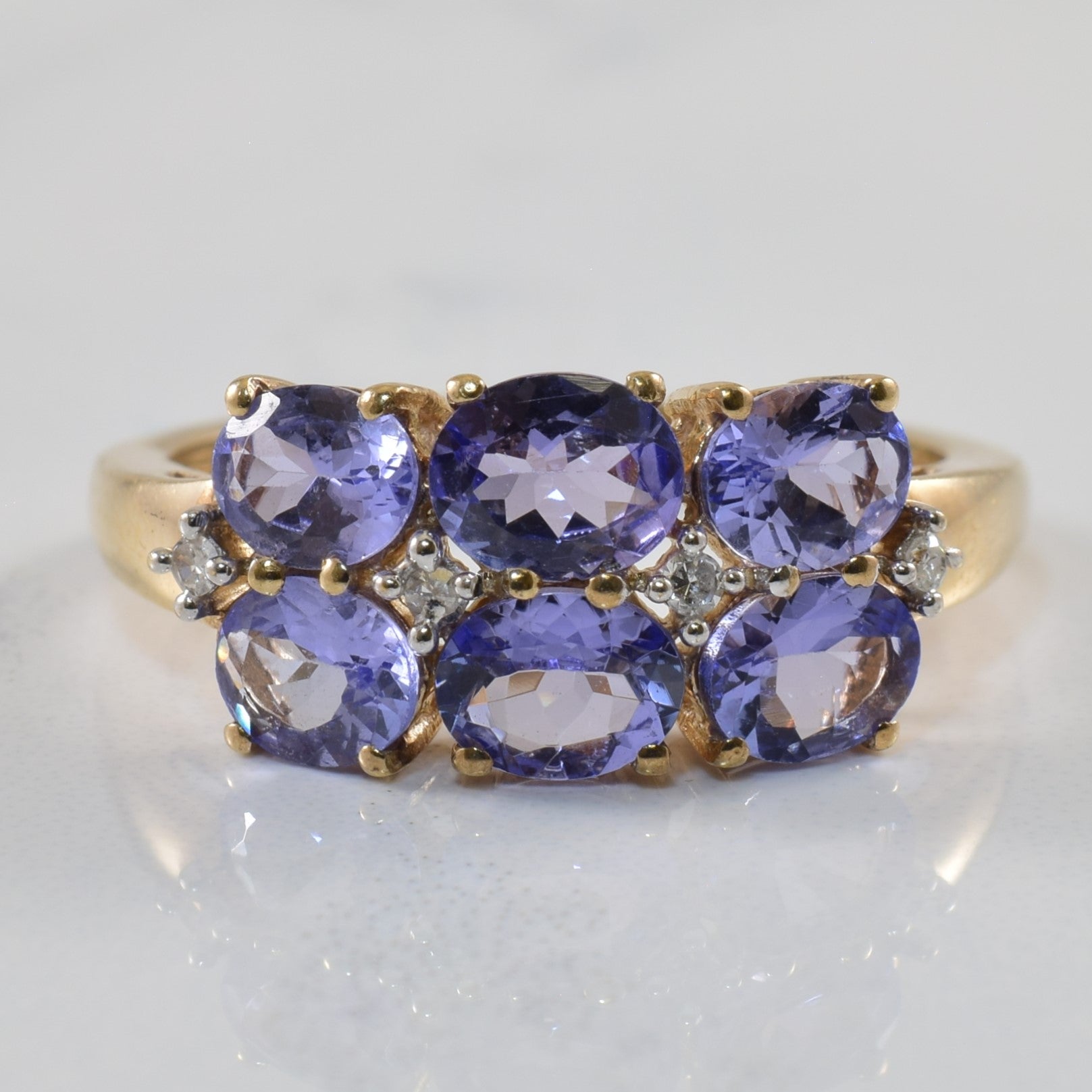 Tanzanite & Diamond Cluster Ring | 1.50ctw, 0.02ctw | SZ 7 |