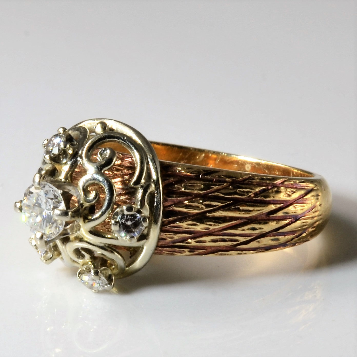 Filigree Spiral Diamond Ring | 0.33ctw | S 7 |