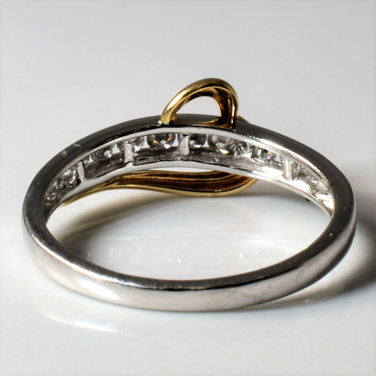 Channel Set Diamond Ring | 0.26ctw | SZ 7 |