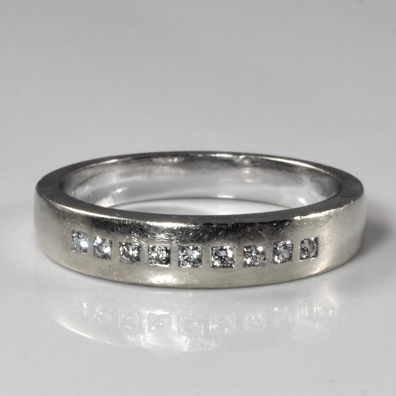 Gypsy Set Diamond Band | 0.09ctw | SZ 7 |