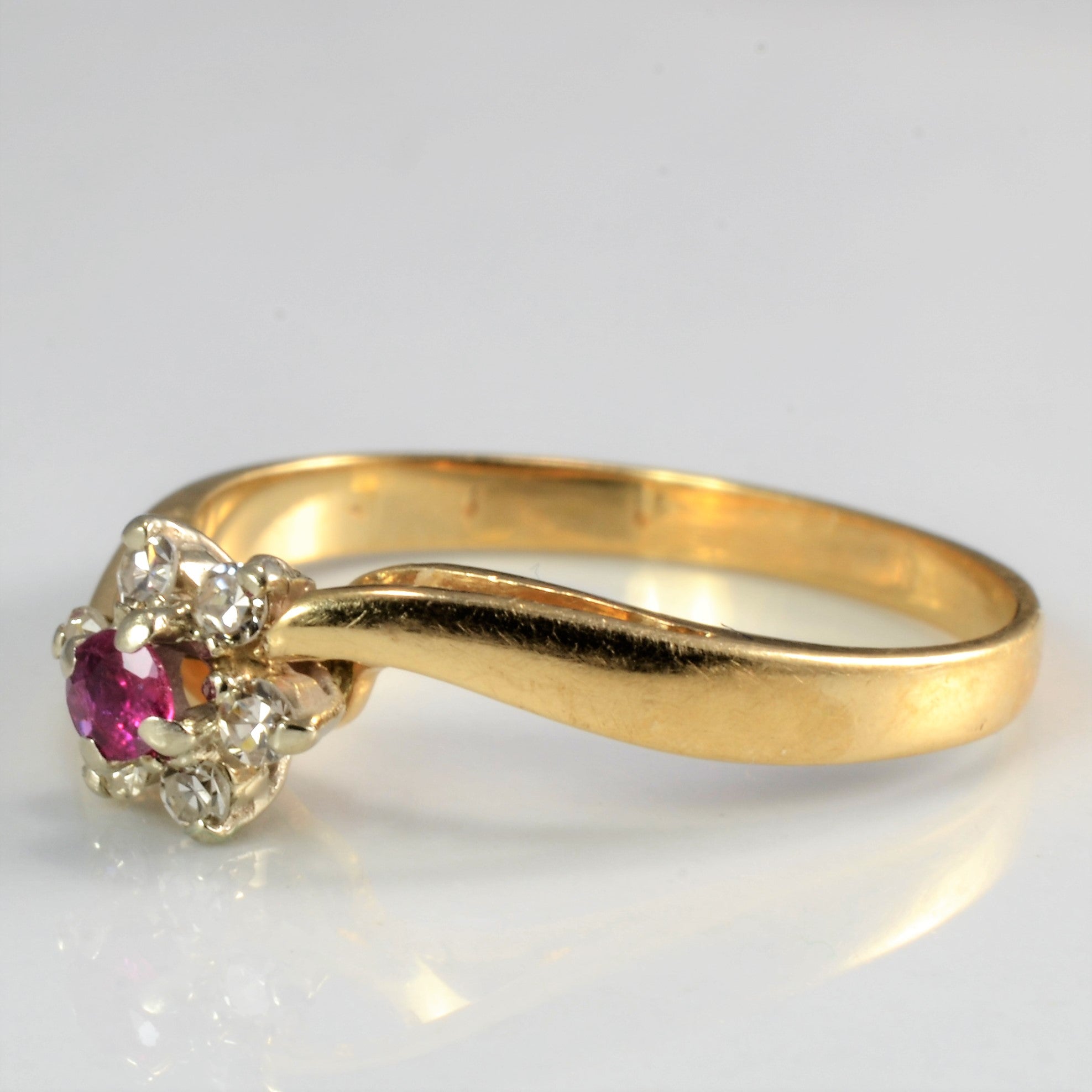 Flower Design Ruby & Diamond Ring | 0.09 ctw, SZ 5.75 |