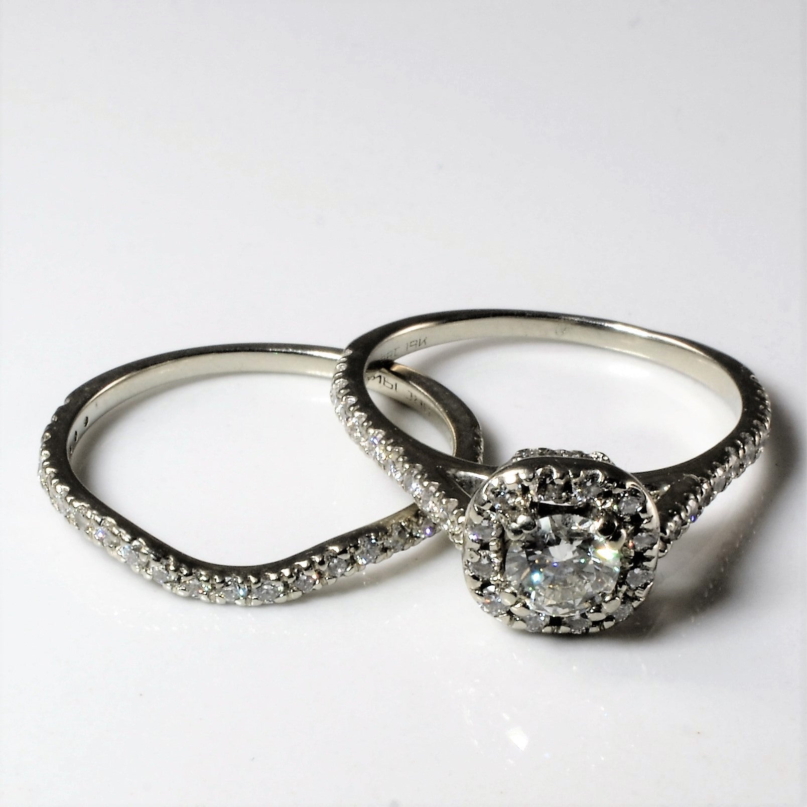 Diamond Halo Engagement Ring & Contour Band | 1.10ctw |