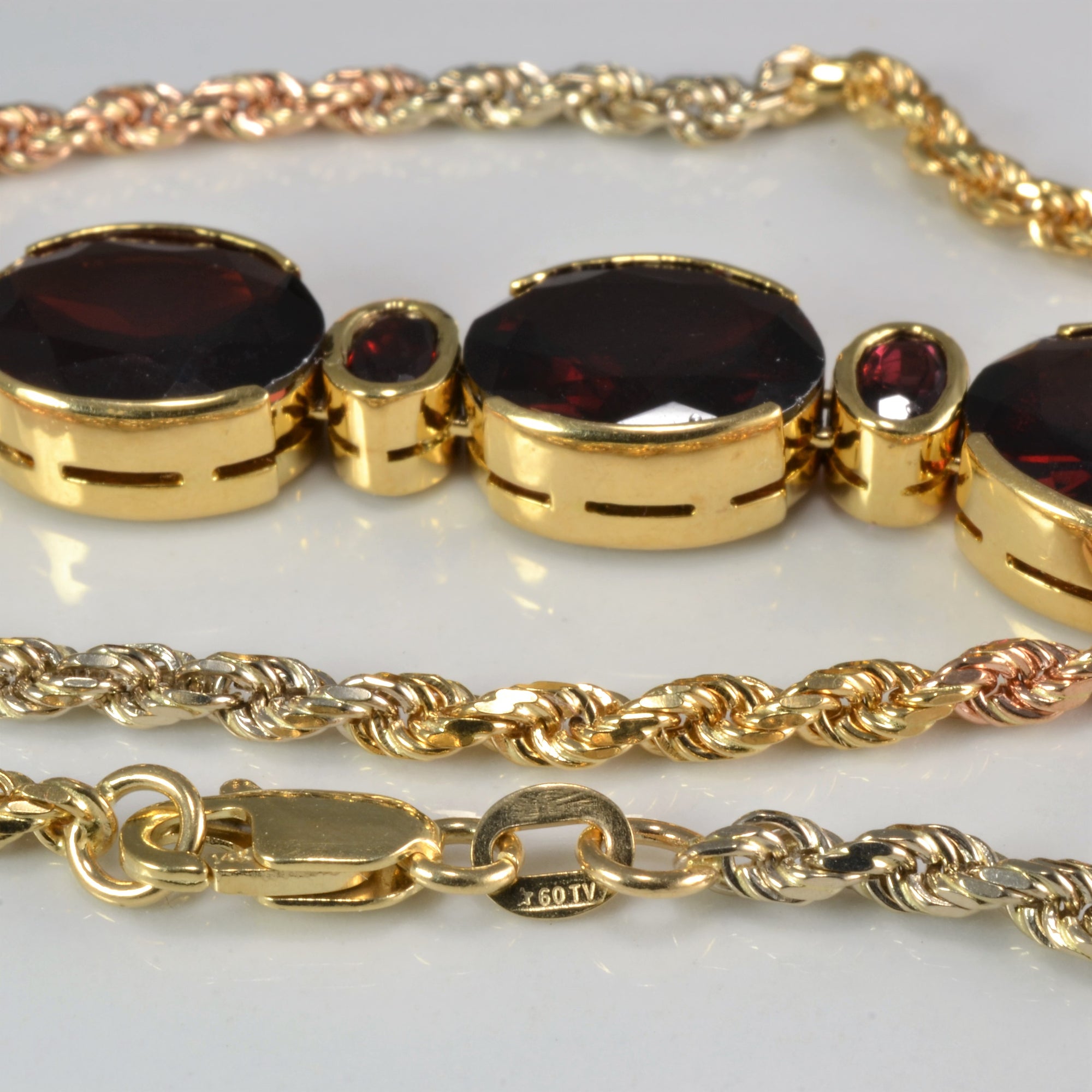 Bezel Set Garnet Necklace | 18