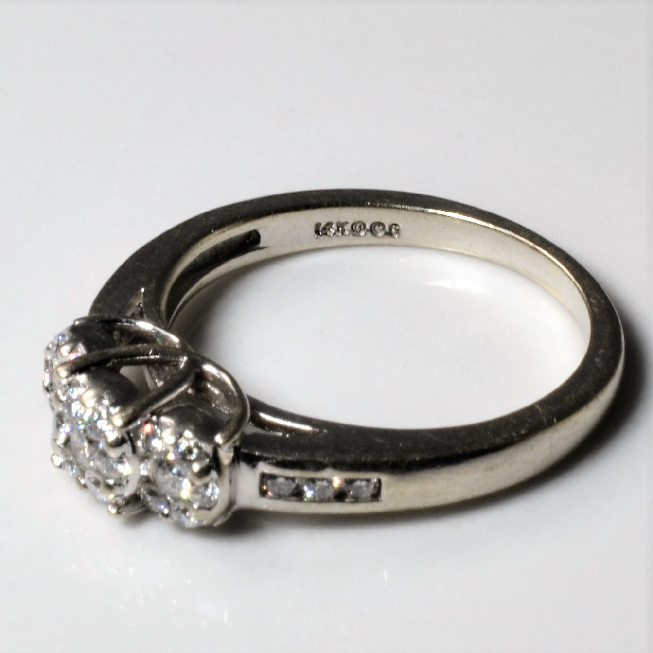 Triple Cluster Diamond Ring | 0.27ctw | SZ 6 |