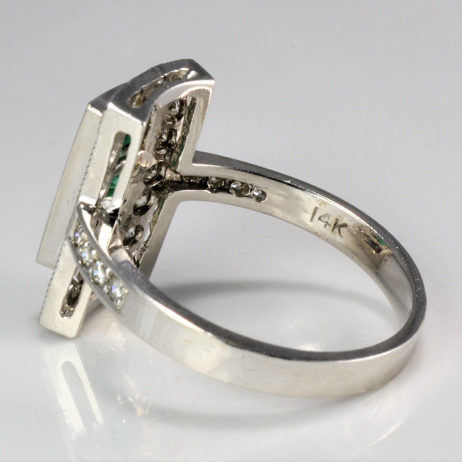 Milgrain Detailed Emerald & Diamond Engagement Ring | 0.44 ctw, SZ 6.75 |