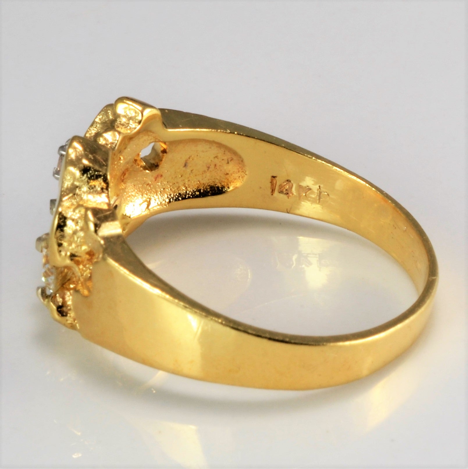 Textured Three Stone Diamond Ring | 0.24 ctw, SZ 6.25 |