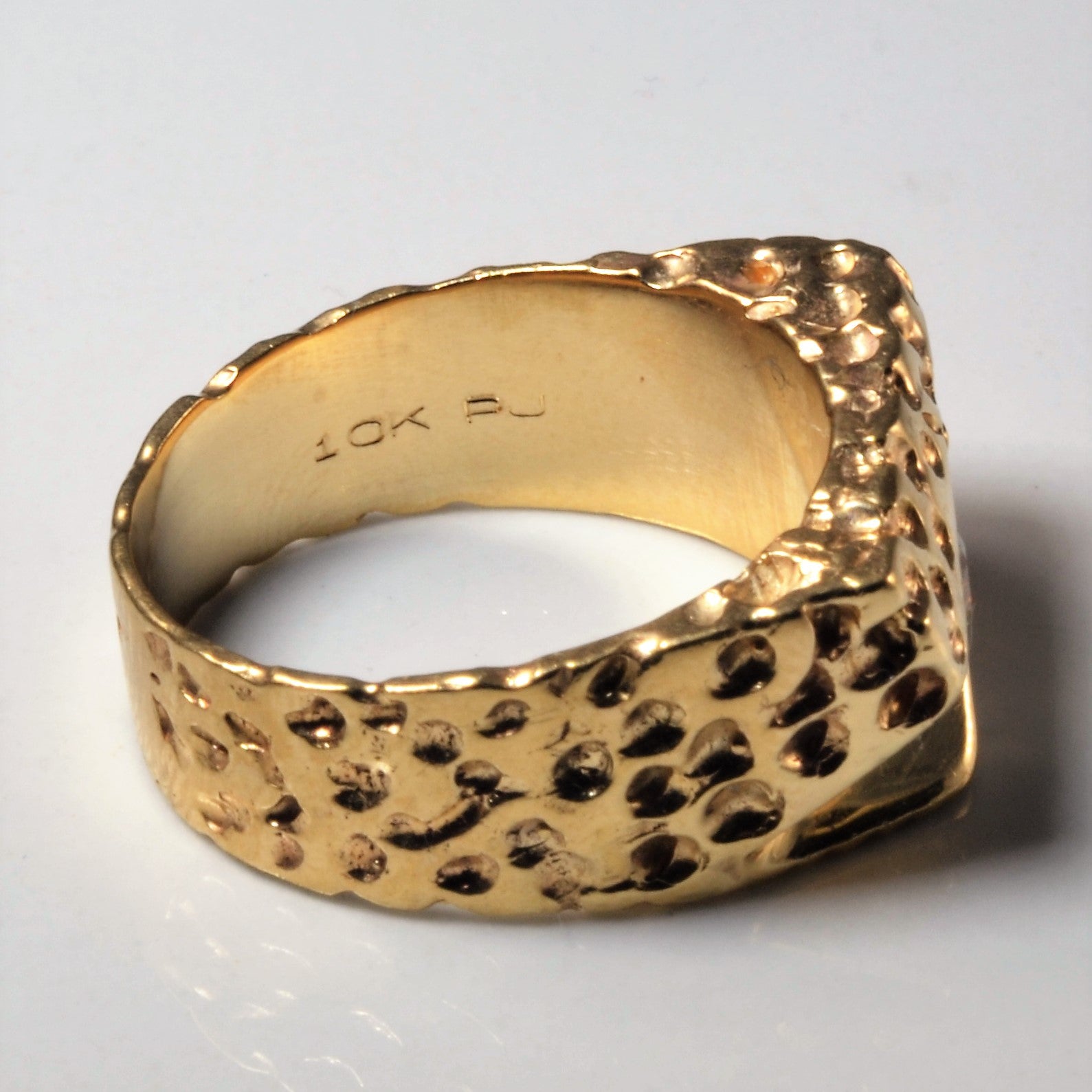 Diamond 'R' Ring | 0.15ct | SZ 10 |