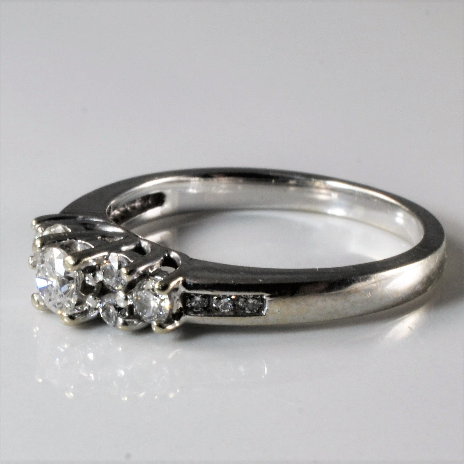 High Set Cluster Diamond Ring | 0.48ctw | SZ 7 |