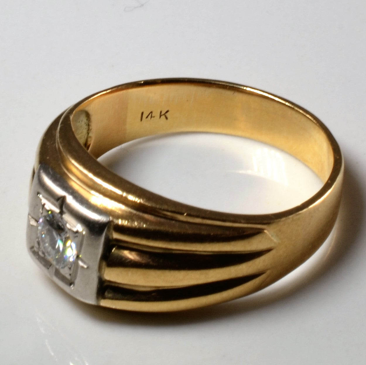 Grooved Solitaire Diamond Ring | 0.26ct | SZ 7.5 |