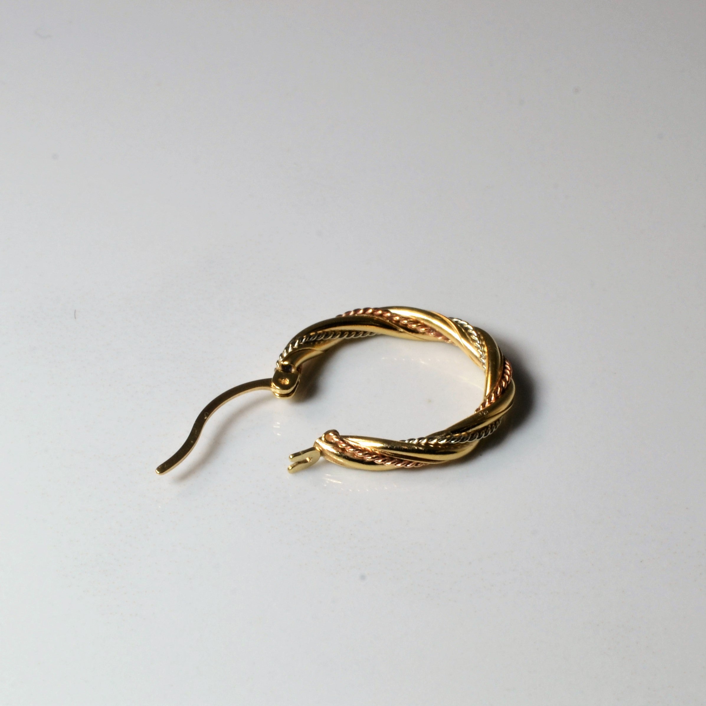Twisted Hoop Earrings |