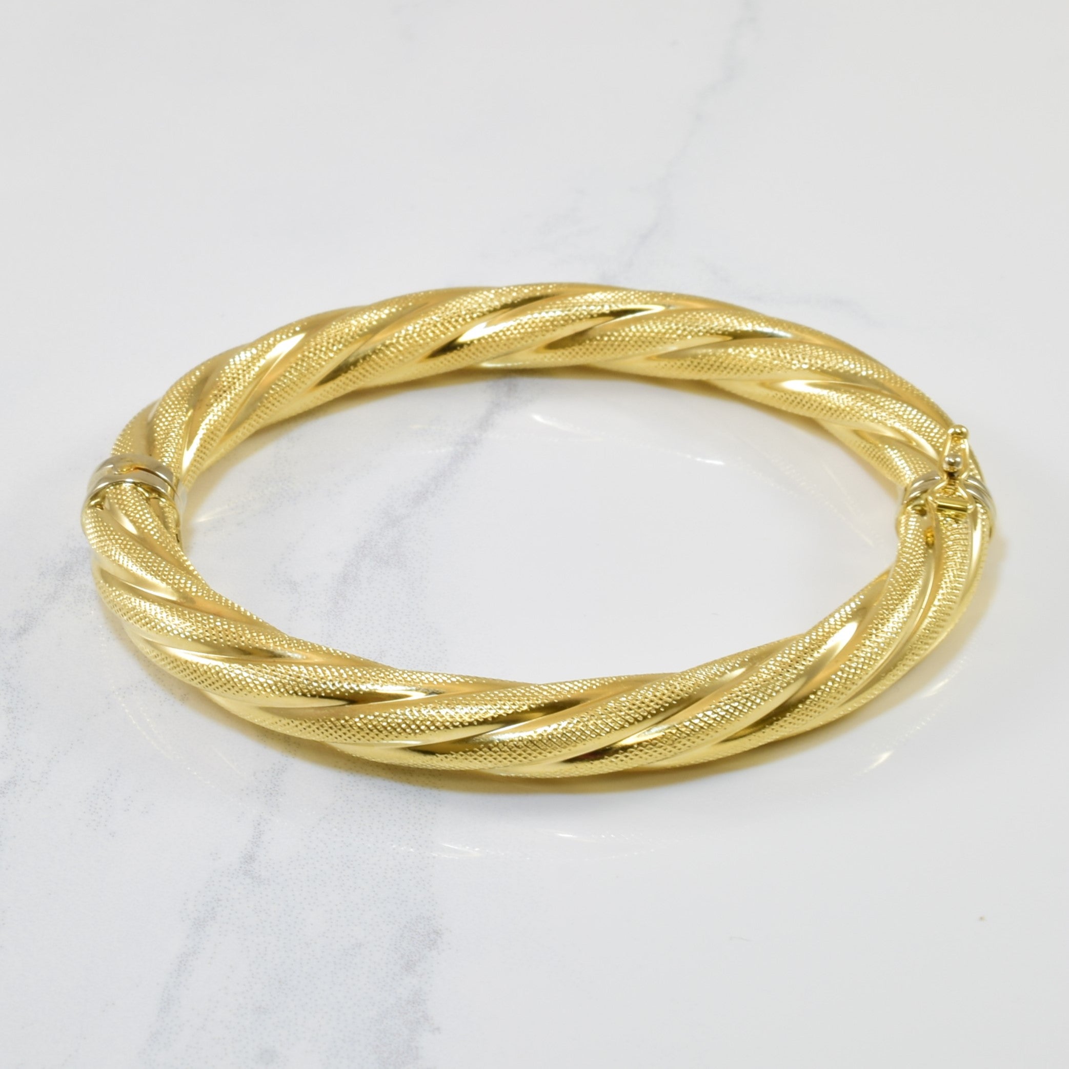 Hollow Yellow Gold Bangle | 9" |