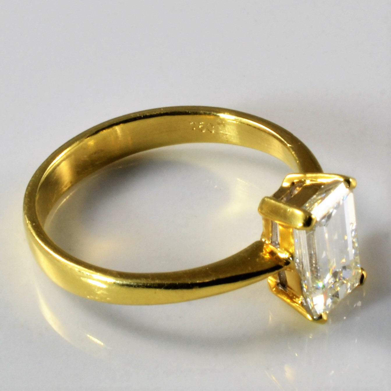 Elegant Emerald Cut Diamond Engagement Ring | 1.00ct | SZ 5 |