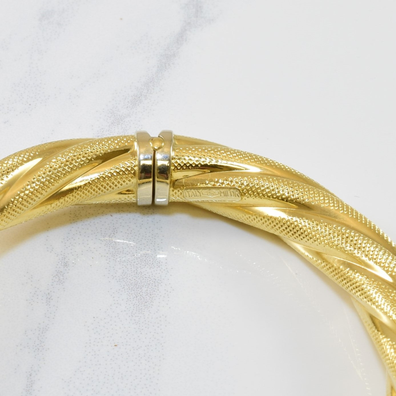 Hollow Yellow Gold Bangle | 9" |