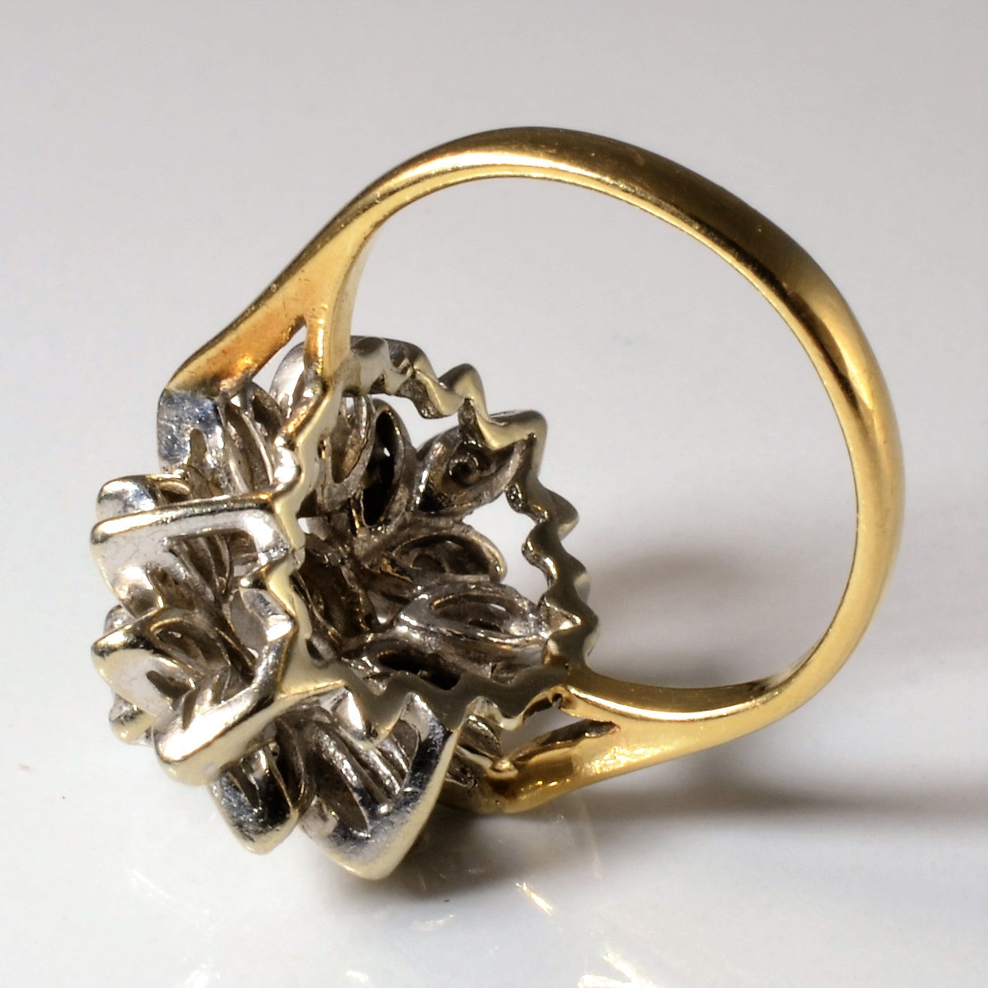 Floral Illusion Diamond Burst Ring | 0.39ctw | SZ 5 |