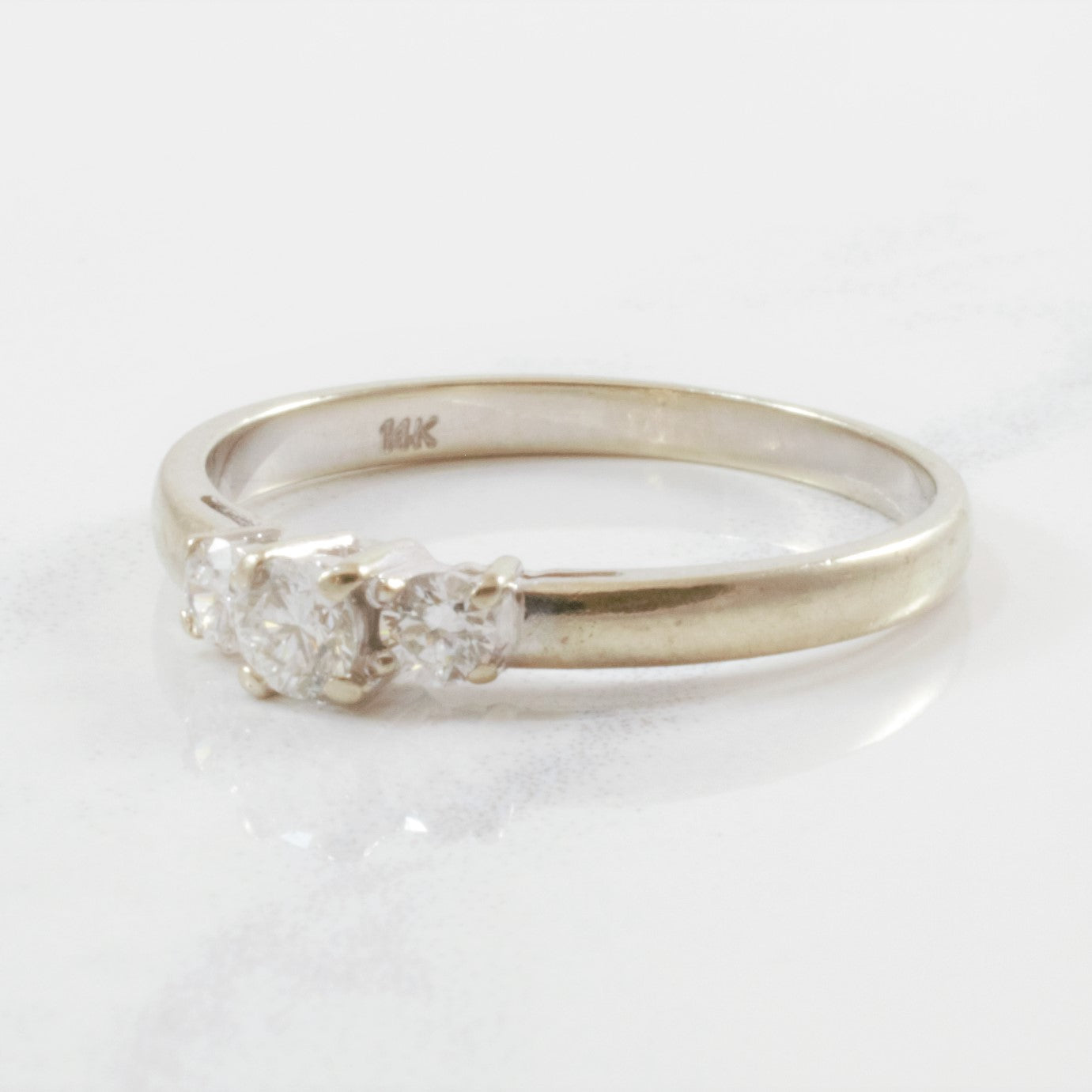 Petite Three Stone Diamond Ring | 0.23 ctw | SZ 6 |