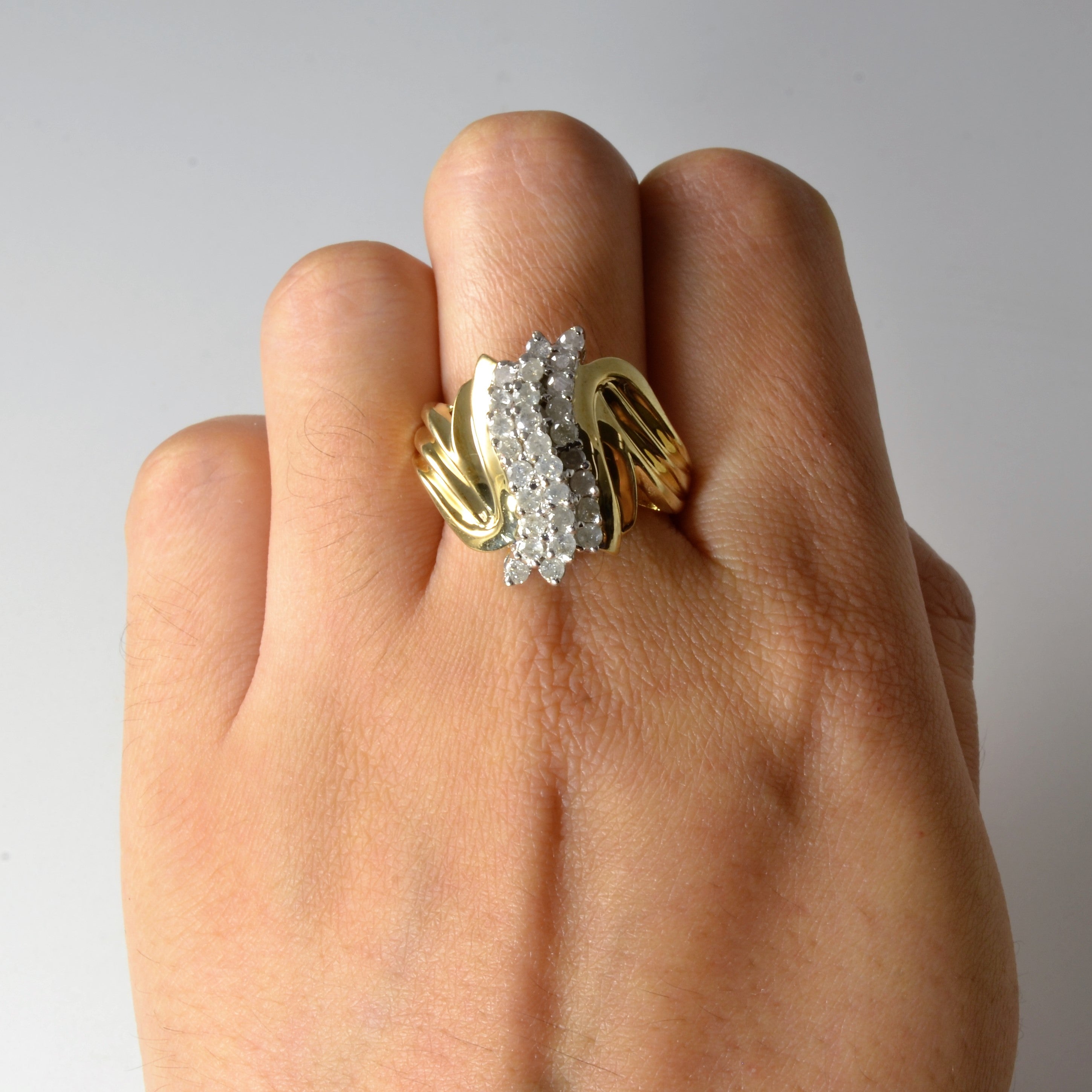 Cascading Diamond Cluster Ring | 1.00ctw | SZ 9.25 |