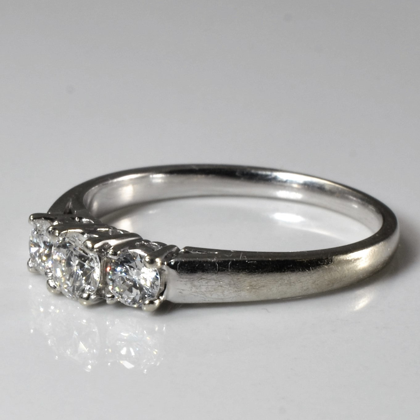 Three Stone Diamond Ring | 0.43ctw | SZ 7 |