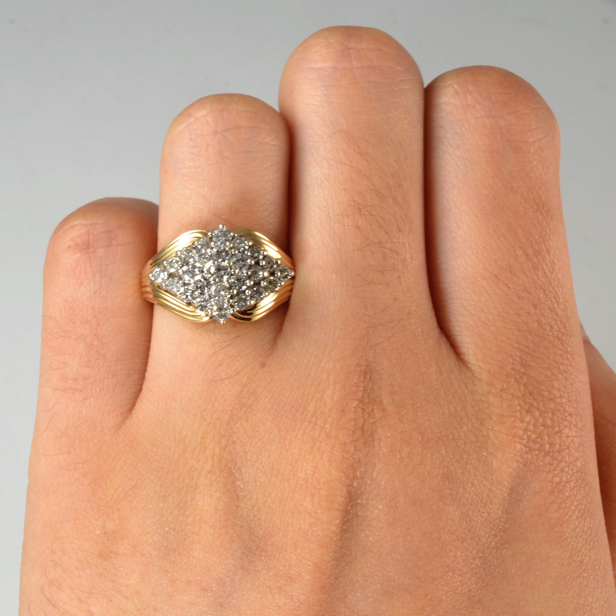 Tapered Diamond Cluster Ring | 0.88ctw | SZ 5 |