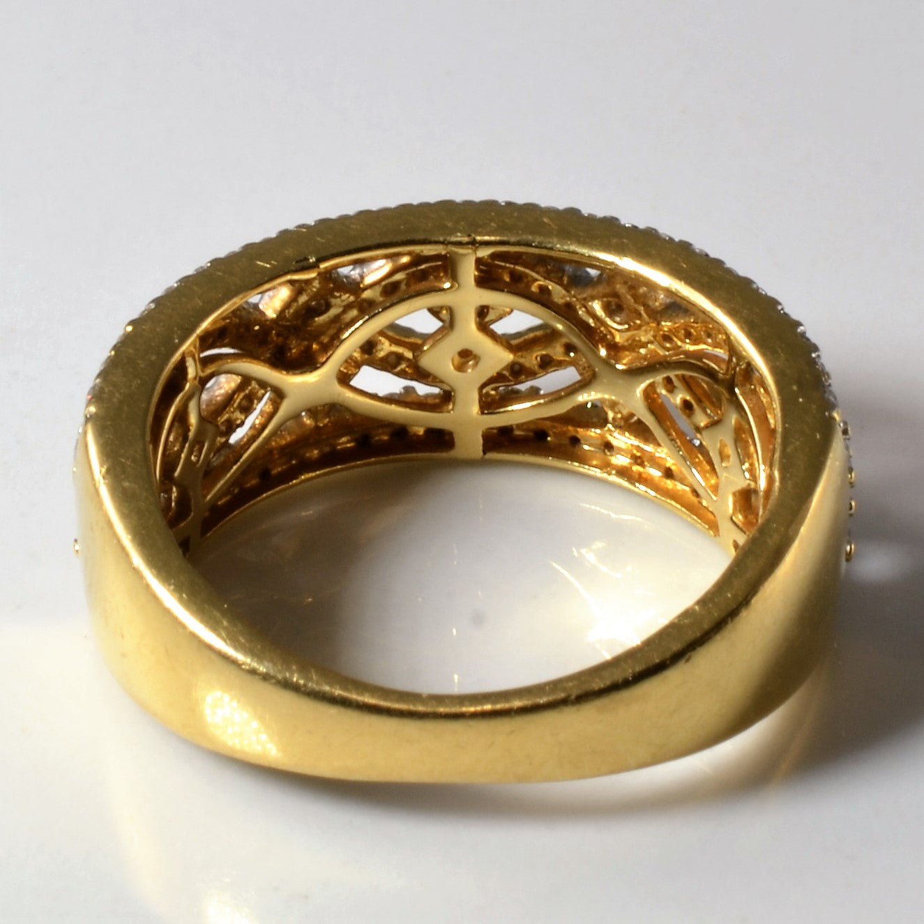 Bague en filigrane ajouré sertie de diamants | 0,57 ct | Taille 6 | 