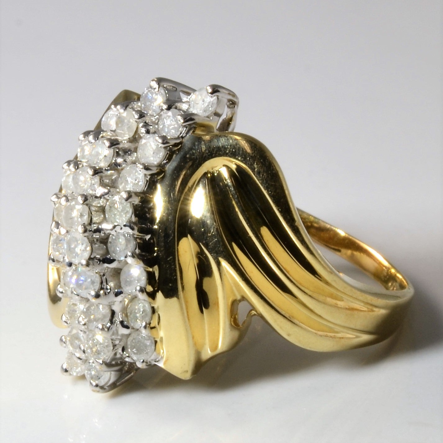 Cascading Diamond Cluster Ring | 1.00ctw | SZ 9.25 |