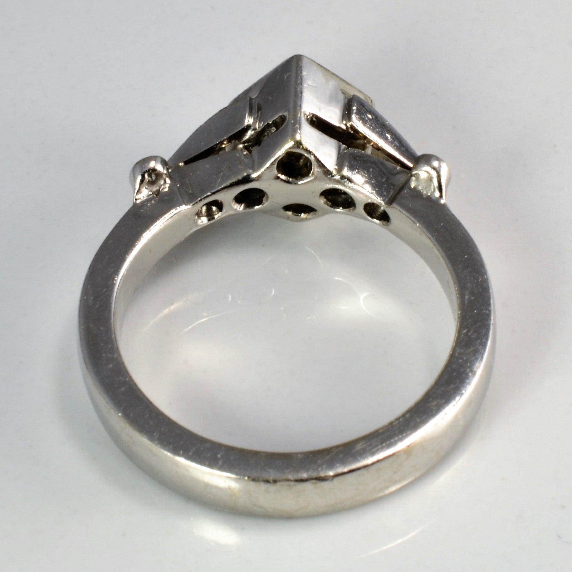 Cluster Diamond Ring | 0.32 ctw, SZ 6 |