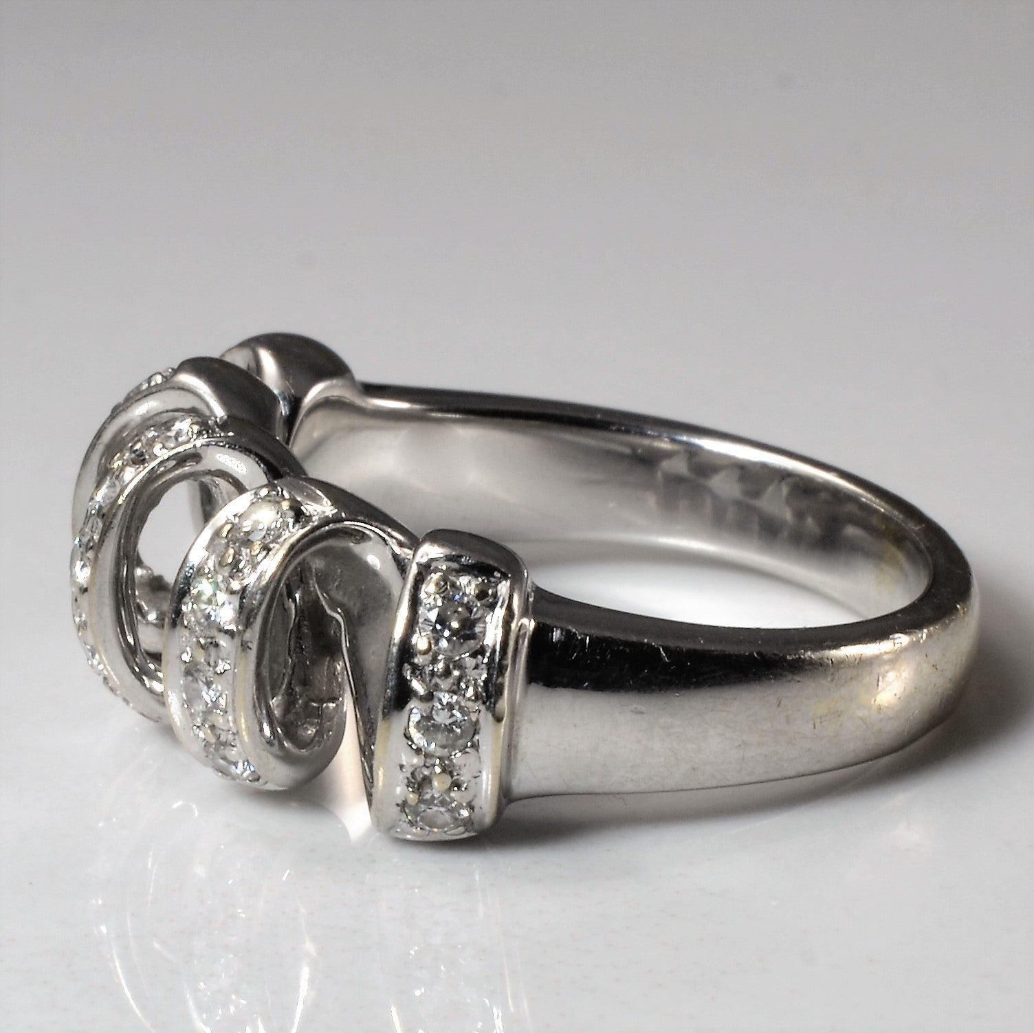 Diamond Spiral Ring | 0.29ctw | SZ 6.75 |