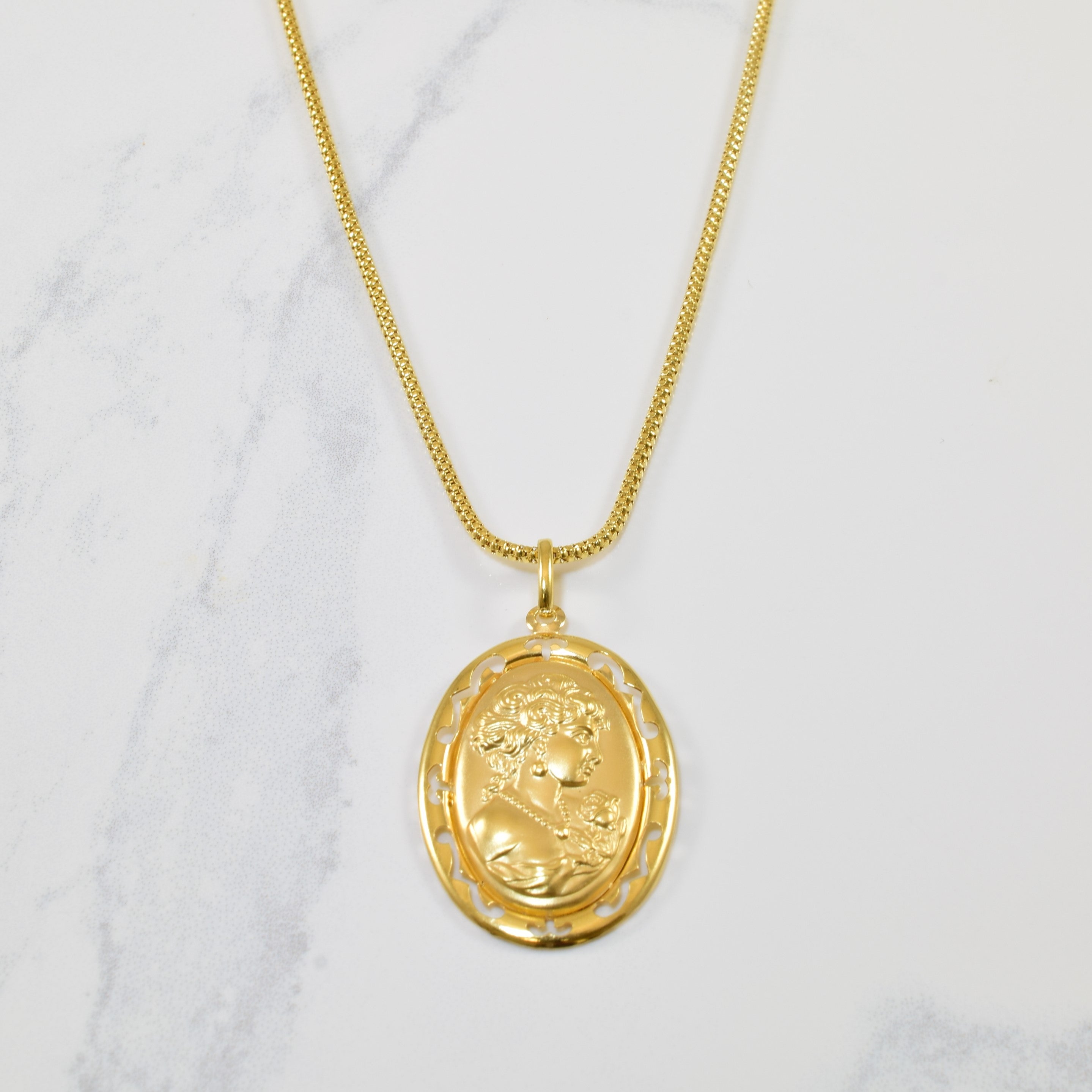 Yellow Gold Cameo Necklace | 20" |