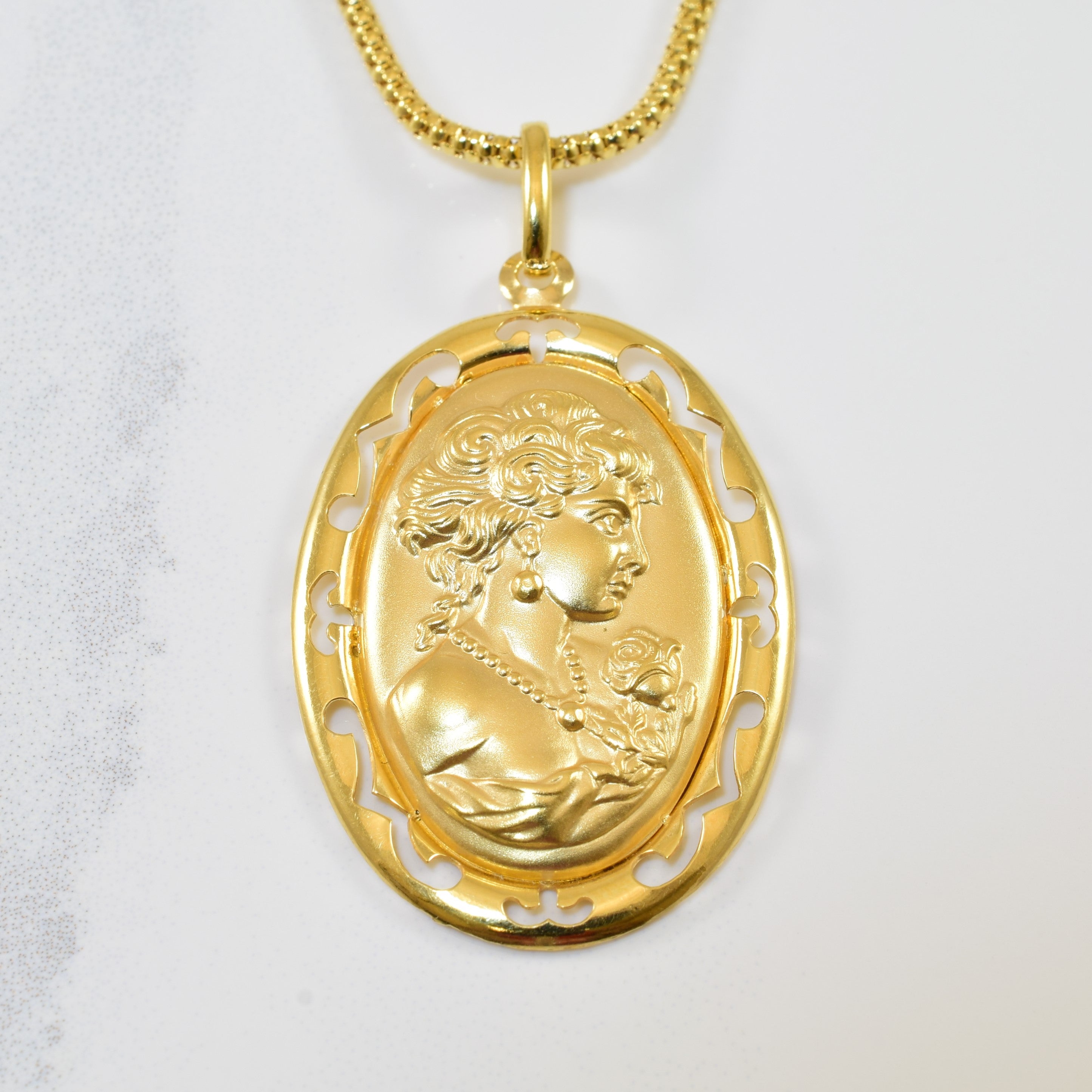 Yellow Gold Cameo Necklace | 20" |