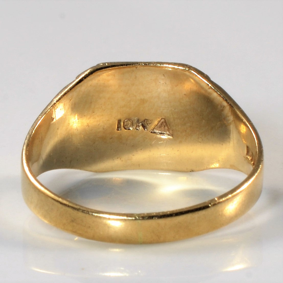 10k Yellow Gold Signet Ring | SZ 5 |