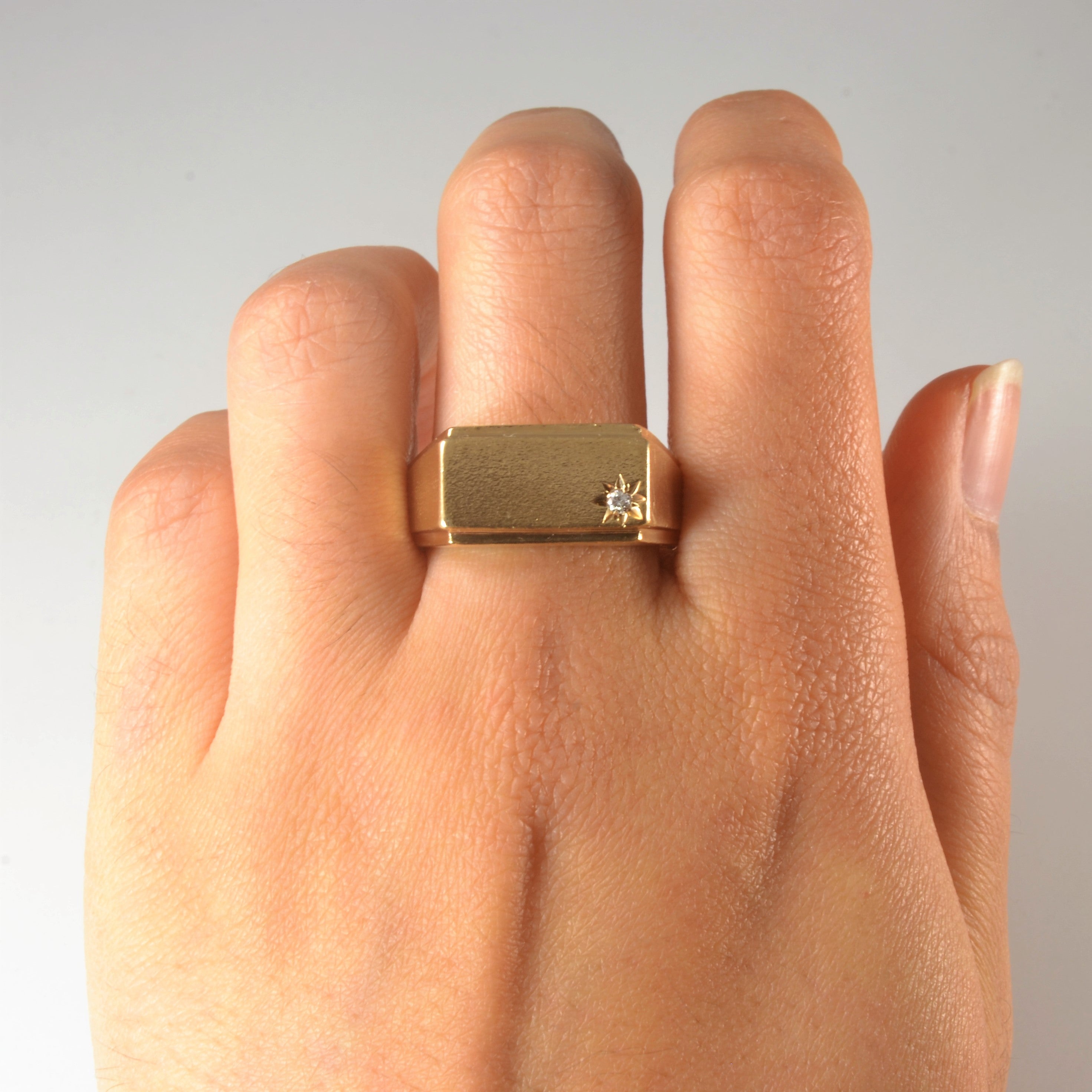 Star Set Diamond Signet Ring | 0.04ct | SZ 13.25 |