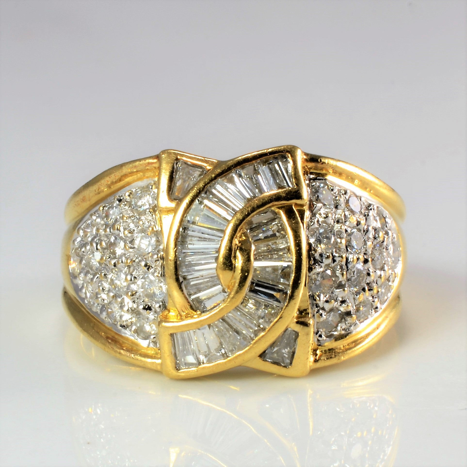 Cluster Multi Diamond Ladies Ring | 0.89 ctw, SZ 6.25 |