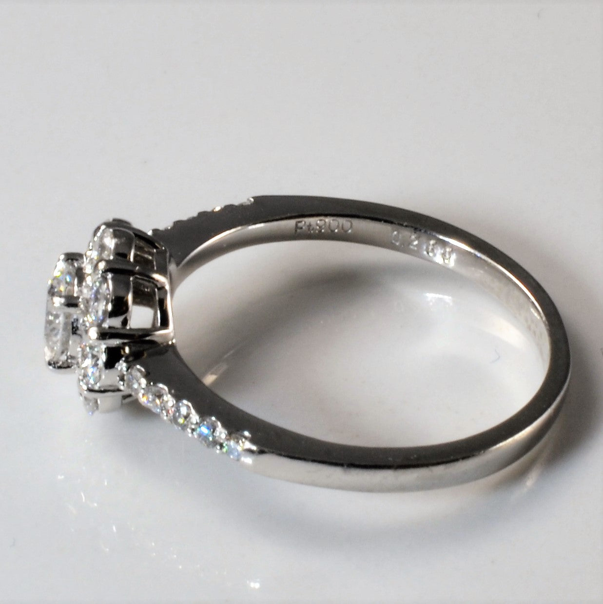 Cluster Diamond Engagement Ring | 0.69ctw | SZ 6.25 |